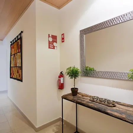 Stylish Holiday Apartment, Central Lagos, Algarve * Lagos